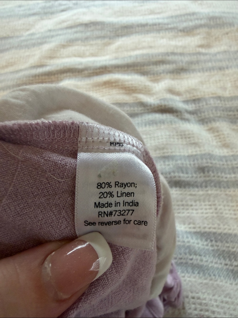 High-Waist Lavender Ruffle Shorts - Picture 3 of 6